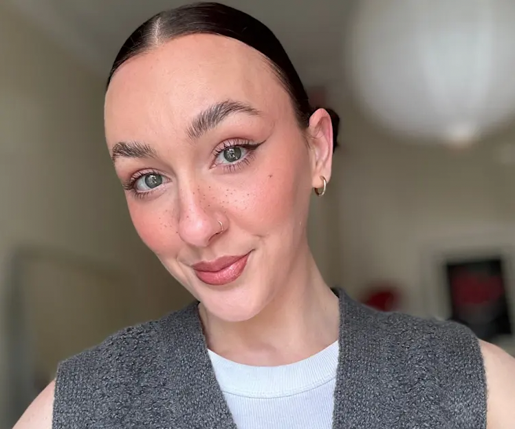 How to Get Effortless, Sun-Kissed Freckles (Without the Sun Damage)